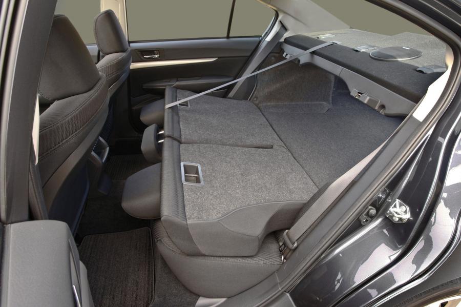  Subaru Legacy 2009 года  (фото 10 из 17)